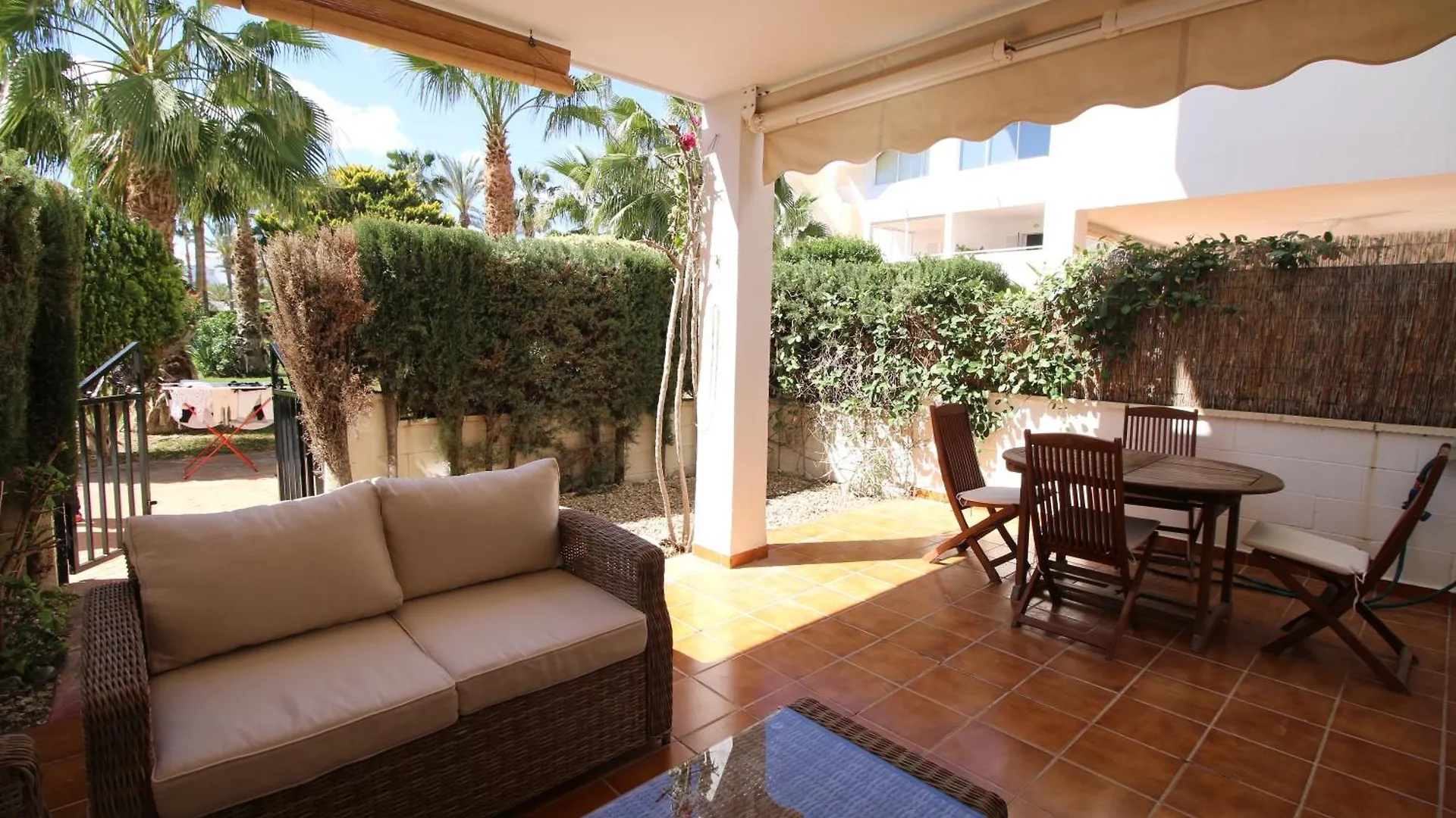 Apartment Bajo De 2 Dormitorios En Puerto Rey Vera Spain